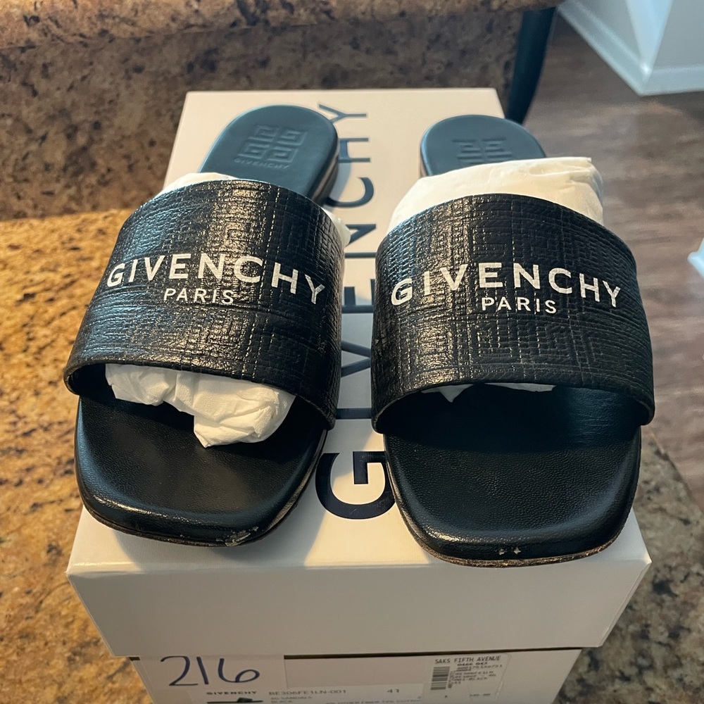 Givenchy Black Logo Slides